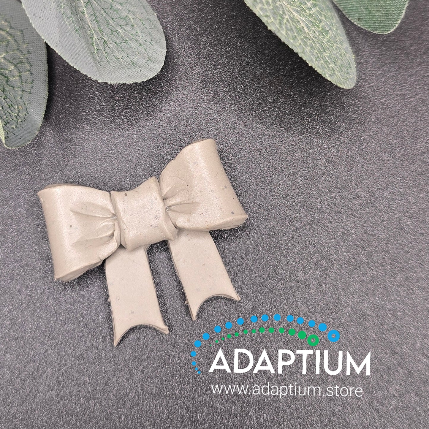 KS 55 3D Bow & Tassle 2pc Set