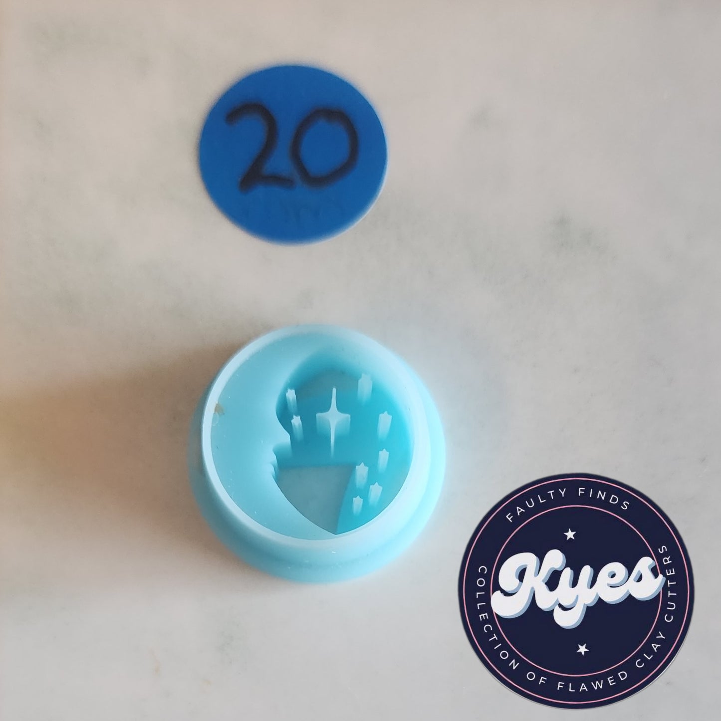 Kyes faulty finds 20mm Moon Star cluster