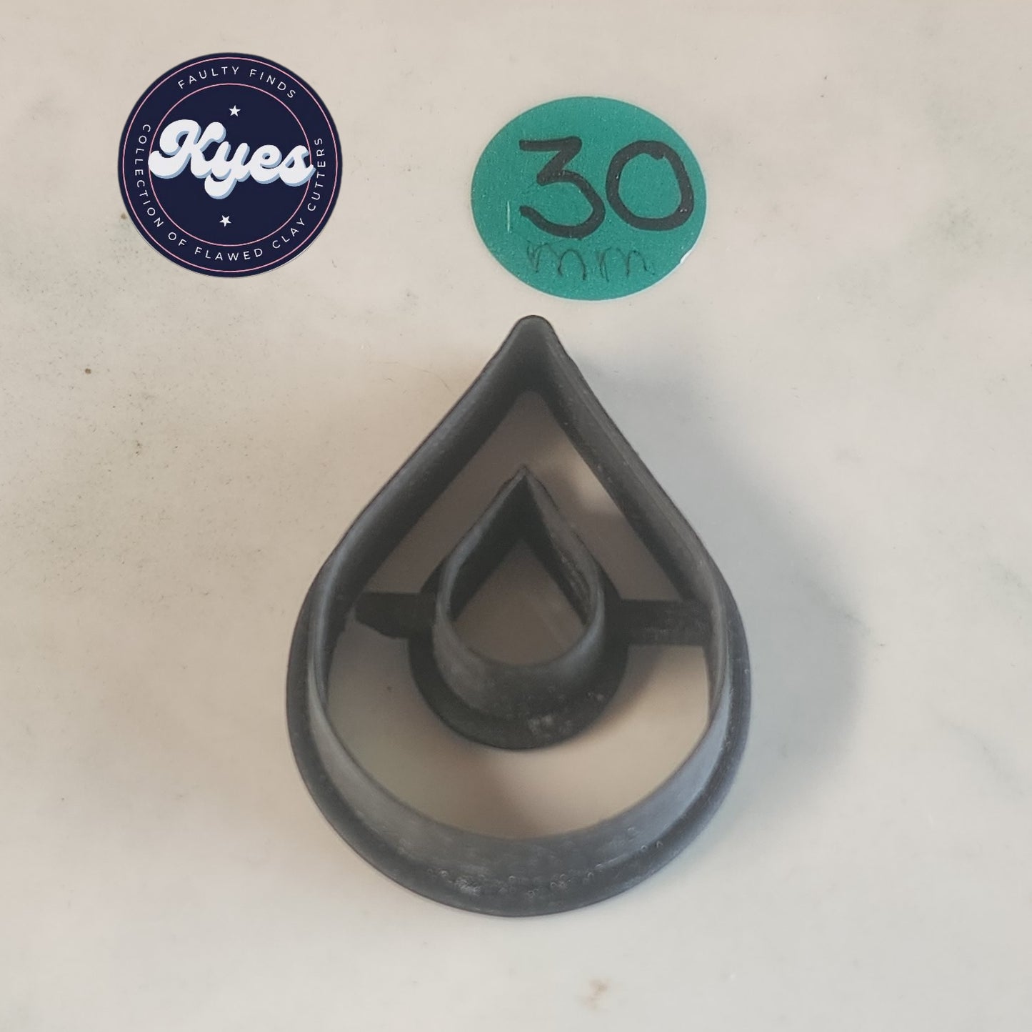 Kyes faulty finds teardrop donut cutter 40mm